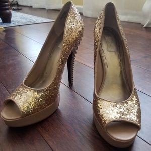 Rachel Roy Gold Heels sz 10